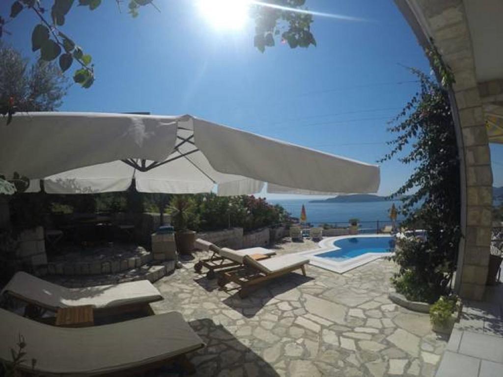 Villa Royal Dream Свети Стефан Екстериор снимка