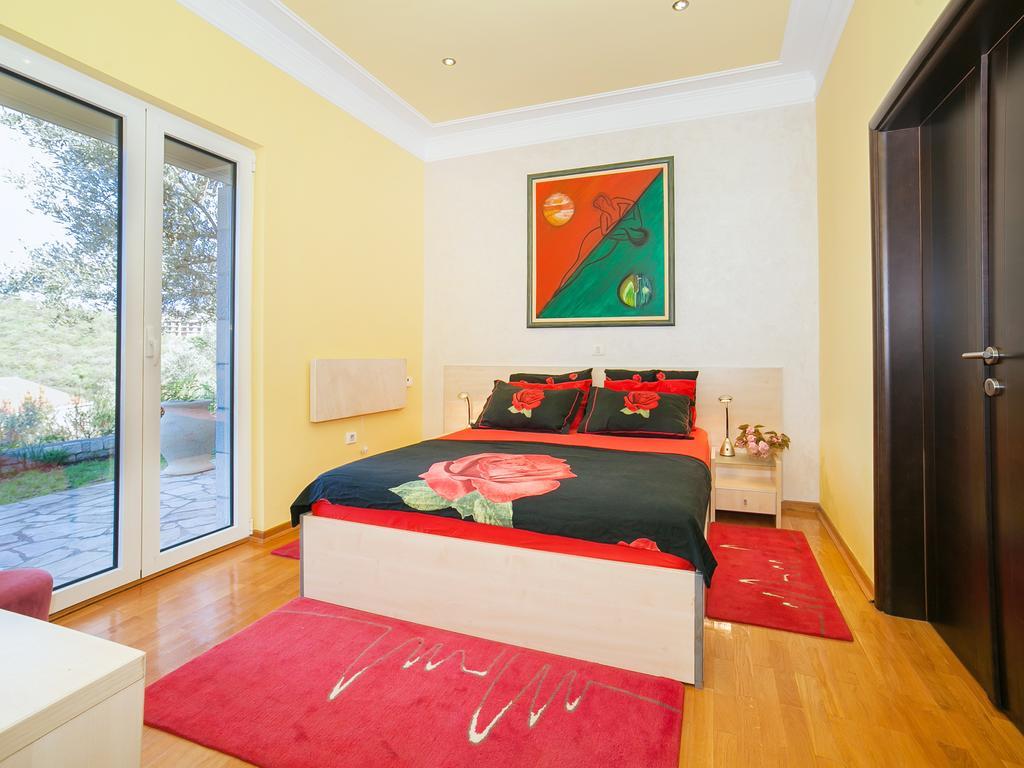 Villa Royal Dream Свети Стефан Екстериор снимка